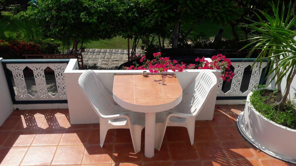 Jon Thaihouse Hua Hin Exterior foto